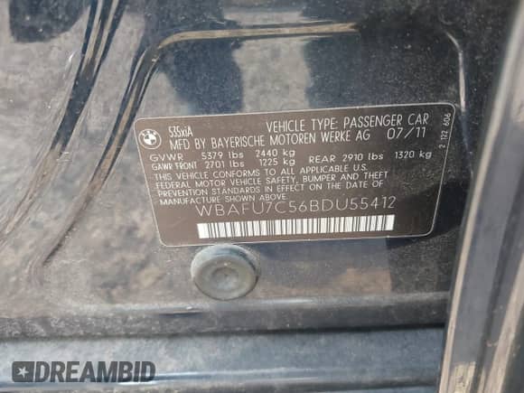 2011 BMW 5 Series 535i xDrive с VIN WBAFU7C56BDU55412, выставлен на аукционе IAAI как лот 43581442 с пробегом 87 545 миль миль и . История ставок и продаж доступна на DreamBid. Изображение 9.