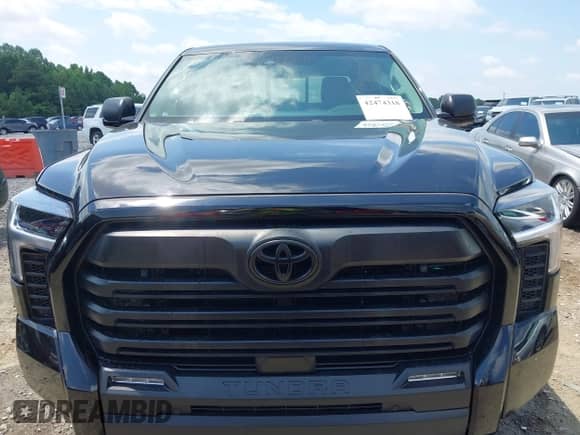 2024 Toyota Tundra SR5 with VIN 5TFLA5DA5RX163743, listed as a IAAI auction lot 42474318 with 30,136 mi miles and . Bid and sale history available at DreamBid. Image 12.