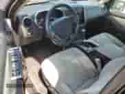 2008 Ford Explorer XLT z VIN 1FMEU63E18UA92885, wystawiony jako Copart lot #71857385 z przebiegiem 136 390 mil mil oraz Czysty tytuł • Clean title. Historia ofert i sprzedaży dostępna na DreamBid. Obrazek 8.