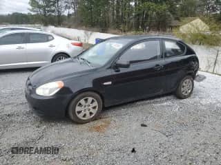 2010 Hyundai Accent GS z VIN KMHCM3AC8AU165926, wystawiony jako Copart lot #48303995 z przebiegiem 248 619 mil mil oraz Szkoda całkowita • Salvage title. Historia ofert i sprzedaży dostępna na DreamBid. Obrazek 1.