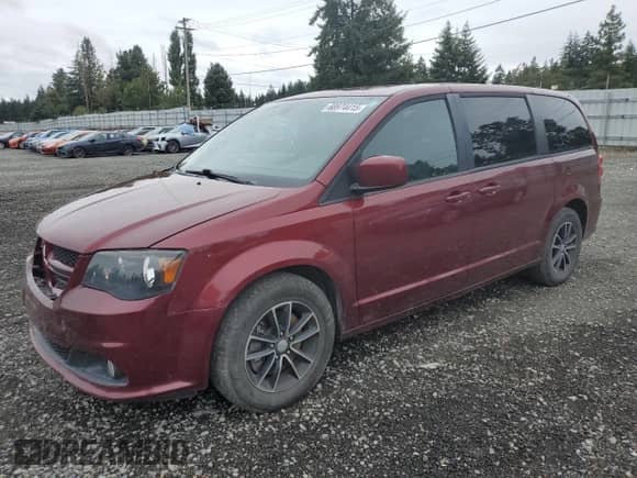 2019 Dodge Grand Caravan GT with VIN 2C4RDGEG3KR594506, listed as a Copart auction lot 68974415 with 147,195 mi miles and Salvage title. Bid and sale history available at DreamBid. Image 1.