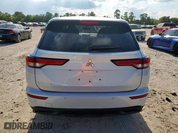2024 Mitsubishi Outlander ES с VIN JA4J3UA8XRZ060622, выставлен на аукционе Copart как лот 68718865 с пробегом 7 164 миль миль и Чистый • Clean title. История ставок и продаж доступна на DreamBid. Изображение 8.