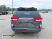 2013 Toyota Sienna LE z VIN 5TDJK3DC6DS053616, wystawiony jako IAAI lot #42555537 z przebiegiem 215 290 mil mil oraz . Historia ofert i sprzedaży dostępna na DreamBid. Obrazek 16.