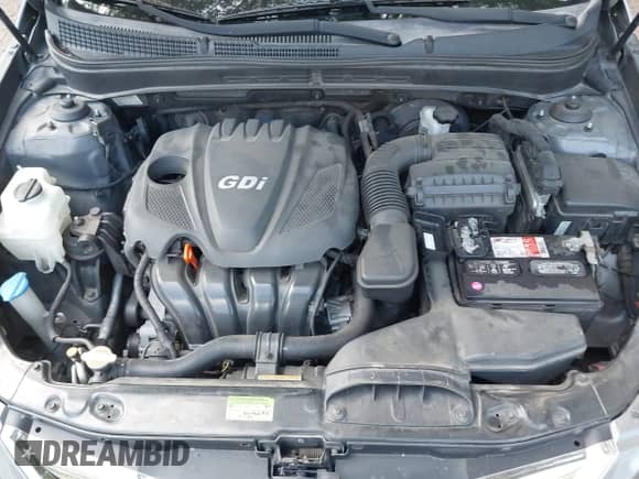 2012 Hyundai Sonata SE z VIN 5NPEC4AC4CH391058, wystawiony jako IAAI lot #43301106 z przebiegiem 137 569 mil mil oraz . Historia ofert i sprzedaży dostępna na DreamBid. Obrazek 10.