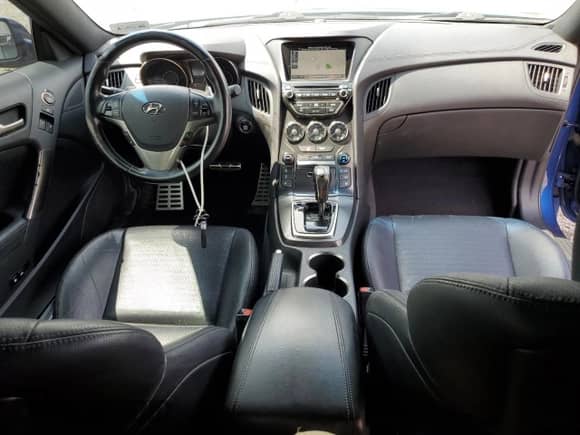 2015 Hyundai Genesis Coupe Ultimate with VIN KMHHU6KJ5FU130269, listed as a Copart auction lot 64717955 with Not provided miles and Salvage title. Bid and sale history available at DreamBid. Image 8.