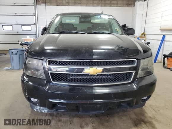 2007 Chevrolet Tahoe LT z VIN 1GNFK13037R110379, wystawiony jako Copart lot #81866825 z przebiegiem 242 388 mil mil oraz Szkoda całkowita • Salvage title. Historia ofert i sprzedaży dostępna na DreamBid. Obrazek 5.