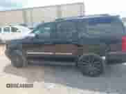 2007 Chevrolet Tahoe LT с VIN 1GNFC13077R260413, выставлен на аукционе IAAI как лот 42861652 с пробегом Не указан миль и . История ставок и продаж доступна на DreamBid. Изображение 14.