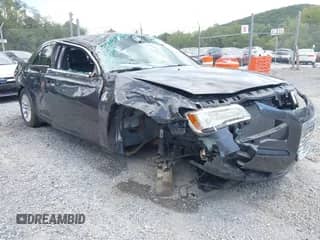 2014 Chrysler 300 with VIN 2C3CCAAG8EH135997, listed as a IAAI auction lot 43072867 with 101,428 mi miles and . Bid and sale history available at DreamBid. Image 1.