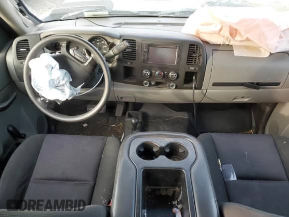 2010 Chevrolet Silverado 2500HD Work Truck z VIN 1GC5KVBG2AZ258931, wystawiony jako Copart lot #75083514 z przebiegiem 121 516 mil mil oraz Szkoda całkowita • Salvage title. Historia ofert i sprzedaży dostępna na DreamBid. Obrazek 8.