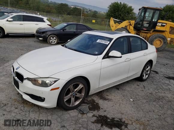 2014 BMW 3 Series 328d xDrive с VIN WBA3D5C56EKX96610, выставлен на аукционе Copart как лот 83832465 с пробегом 147 160 миль миль и Списание • Salvage title. История ставок и продаж доступна на DreamBid. Изображение 1.