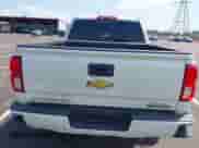 2016 Chevrolet Silverado 1500 High Country z VIN 3GCUKTEC6GG229479, wystawiony jako IAAI lot #42683779 z przebiegiem 128 993 mil mil oraz . Historia ofert i sprzedaży dostępna na DreamBid. Obrazek 16.