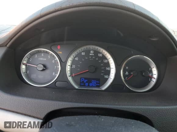 2010 Hyundai Sonata SE z VIN 5NPEU4AC1AH626705, wystawiony jako Copart lot #82687515 z przebiegiem 181 890 mil mil oraz Szkoda całkowita • Salvage title. Historia ofert i sprzedaży dostępna na DreamBid. Obrazek 9.