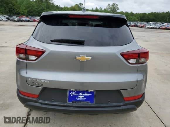 2025 Chevrolet TrailBlazer LS с VIN KL79MMSPXSB096639, выставлен на аукционе Copart как лот 62303265 с пробегом 6 576 миль миль и Списание • Salvage title. История ставок и продаж доступна на DreamBid. Изображение 6.