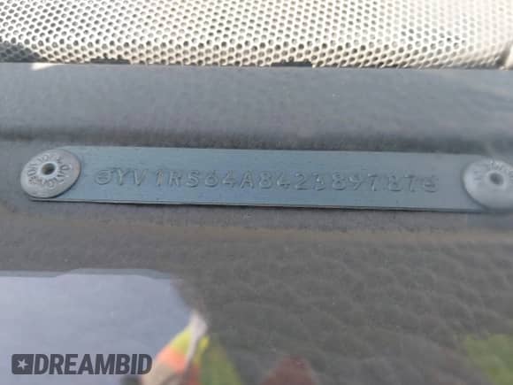 2004 Volvo S60 с VIN YV1RS64A842389787, выставлен на аукционе IAAI как лот 41853856 с пробегом 54 305 миль миль и . История ставок и продаж доступна на DreamBid. Изображение 9.