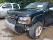 2007 Chevrolet Tahoe LTZ с VIN 1GNFC13087R295834, выставлен на аукционе IAAI как лот 42608325 с пробегом 210 890 миль миль и . История ставок и продаж доступна на DreamBid. Изображение 6.