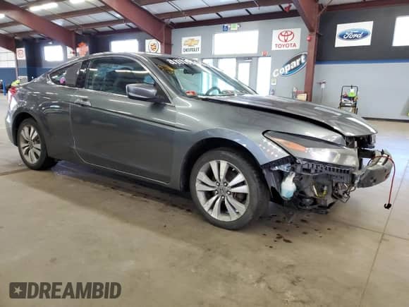 2012 Honda Accord LX-S with VIN 1HGCS1B30CA024108, listed as a Copart auction lot 84237385 with 187,007 mi miles and Clean title. Bid and sale history available at DreamBid. Image 4.