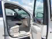 2023 Cadillac Escalade ESV 4WD Sport Platinum с VIN 1GYS4RKL3PR310961, выставлен на аукционе IAAI как лот 42954696 с пробегом 10 765 миль миль и . История ставок и продаж доступна на DreamBid. Изображение 5.