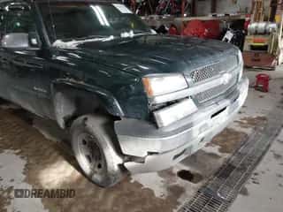 2003 Chevrolet Silverado 1500HD LT z VIN 1GCGK13U03F160300, wystawiony jako IAAI lot #41441735 z przebiegiem Nie podano mil oraz . Historia ofert i sprzedaży dostępna na DreamBid. Obrazek 6.