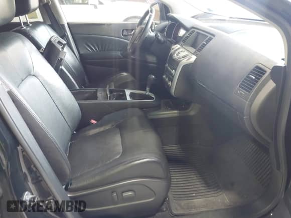 2010 Nissan Murano SL с VIN JN8AZ1MWXAW129364, выставлен на аукционе IAAI как лот 42867732 с пробегом 221 525 миль миль и . История ставок и продаж доступна на DreamBid. Изображение 5.