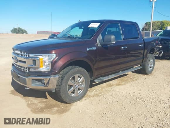 2019 Ford F-150 XLT с VIN 1FTEW1E41KKE37020, выставлен на аукционе IAAI как лот 43282583 с пробегом 152 768 миль миль и . История ставок и продаж доступна на DreamBid. Изображение 2.