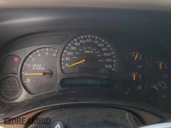 2005 GMC Sierra 1500 SLT z VIN 2GTEC13T951337142, wystawiony jako Copart lot #52823625 z przebiegiem 245 568 mil mil oraz Szkoda całkowita • Salvage title. Historia ofert i sprzedaży dostępna na DreamBid. Obrazek 9.