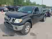2010 Nissan Frontier SE z VIN 1N6AD0FV8AC425491, wystawiony jako IAAI lot #42419388 z przebiegiem 128 801 mil mil oraz . Historia ofert i sprzedaży dostępna na DreamBid. Obrazek 2.
