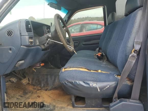 1999 Chevrolet Silverado 2500 с VIN 1GCGK24R6XR723581, выставлен на аукционе Copart как лот 78510974 с пробегом 211 490 миль миль и Чистый • Clean title. История ставок и продаж доступна на DreamBid. Изображение 7.