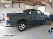 2020 Ram 1500 Big Horn z VIN 1C6SRFBTXLN404172, wystawiony jako Copart lot #69095545 z przebiegiem 84 248 mil mil oraz Szkoda całkowita • Salvage title. Historia ofert i sprzedaży dostępna na DreamBid. Obrazek 3.
