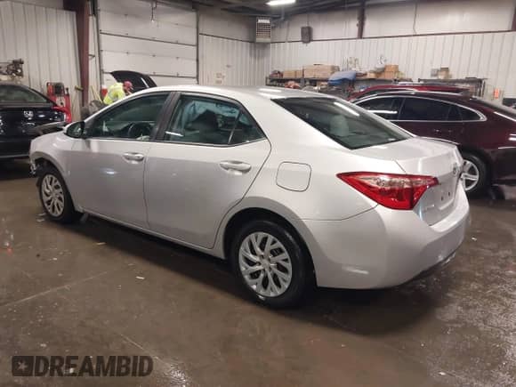 2019 Toyota Corolla L с VIN 5YFBURHE5KP892711, выставлен на аукционе IAAI как лот 40198853 с пробегом 132 937 миль миль и . История ставок и продаж доступна на DreamBid. Изображение 3.