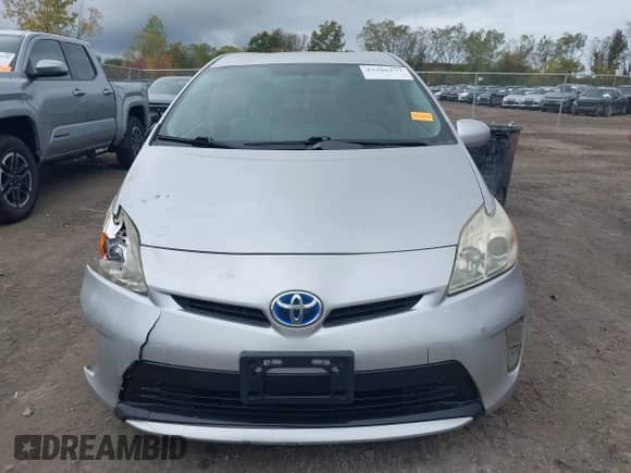 2012 Toyota Prius Three with VIN JTDKN3DU0C1520335, listed as a IAAI auction lot 43386277 with 202,396 mi miles and . Bid and sale history available at DreamBid. Image 12.
