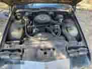 1985 Chevrolet Camaro z VIN 1G1FS87H2FN131398, wystawiony jako Copart lot #42642265 z przebiegiem 181 806 mil mil oraz Czysty tytuł • Clean title. Historia ofert i sprzedaży dostępna na DreamBid. Obrazek 7.
