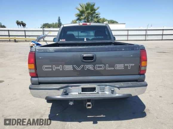 2002 Chevrolet Silverado 1500 с VIN 1GCEC14Z32Z313215, выставлен на аукционе Copart как лот 65159755 с пробегом 181 238 миль миль и Списание • Salvage title. История ставок и продаж доступна на DreamBid. Изображение 6.