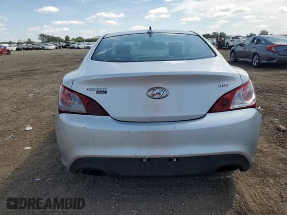 2011 Hyundai Genesis Coupe z VIN KMHHT6KD4BU043860, wystawiony jako Copart lot #71284105 z przebiegiem 161 413 mil mil oraz Szkoda całkowita • Salvage title. Historia ofert i sprzedaży dostępna na DreamBid. Obrazek 6.