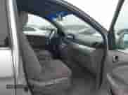 2008 Honda Odyssey EX z VIN 5FNRL38488B416785, wystawiony jako IAAI lot #43306250 z przebiegiem 160 597 mil mil oraz . Historia ofert i sprzedaży dostępna na DreamBid. Obrazek 5.