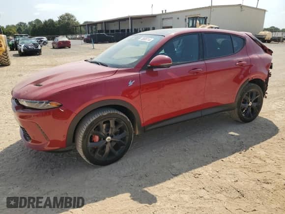 2024 Dodge Hornet GT Plus с VIN ZACNDFANXR3A38888, выставлен на аукционе Copart как лот 70686114 с пробегом 523 миль миль и Списание • Salvage title. История ставок и продаж доступна на DreamBid. Изображение 1.