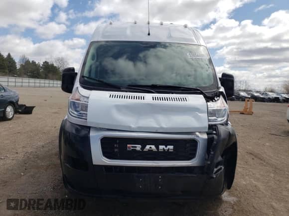 2021 Ram ProMaster Cargo with VIN 3C6LRVBG1ME567221, listed as a Copart auction lot 53054485 with 28,291 mi miles and Salvage title. Bid and sale history available at DreamBid. Image 5.