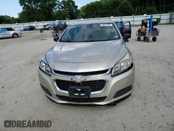 2016 Chevrolet Malibu LS с VIN 1G11A5SA3GF116328, выставлен на аукционе Copart как лот 70647975 с пробегом 182 433 миль миль и Списание • Salvage title. История ставок и продаж доступна на DreamBid. Изображение 13.