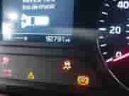 2020 Kia Sorento LX с VIN 5XYPG4A31LG660735, выставлен на аукционе IAAI как лот 42513638 с пробегом 922 791 миль миль и . История ставок и продаж доступна на DreamBid. Изображение 16.