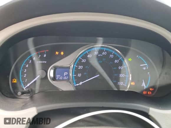 2012 Toyota Sienna XLE with VIN 5TDDK3DC0CS045345, listed as a Copart auction lot 60988205 with 210,182 mi miles and Clean title. Bid and sale history available at DreamBid. Image 9.