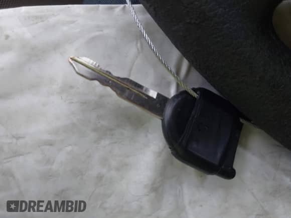 2008 Ford F-150 XL with VIN 1FTRF12238KE85258, listed as a IAAI auction lot 43382195 with 44,126 mi miles and . Bid and sale history available at DreamBid. Image 11.