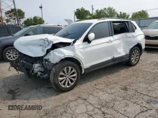 2018 Volkswagen Tiguan S с VIN 3VV0B7AX7JM015349, выставлен на аукционе Copart как лот 70761085 с пробегом 154 926 миль миль и На запчасти • Non repairable. История ставок и продаж доступна на DreamBid. Изображение 1.