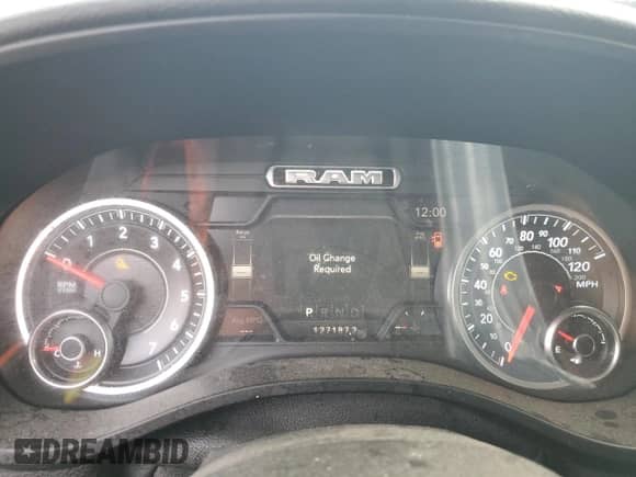 2019 Ram 1500 Big Horn z VIN 1C6SRFFT1KN540425, wystawiony jako Copart lot #69782245 z przebiegiem 127 187 mil mil oraz Szkoda całkowita • Salvage title. Historia ofert i sprzedaży dostępna na DreamBid. Obrazek 9.