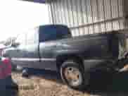 2003 GMC Sierra 1500 SLE с VIN 2GTEC19TX31197574, выставлен на аукционе IAAI как лот 42473546 с пробегом 269 771 миль миль и . История ставок и продаж доступна на DreamBid. Изображение 13.