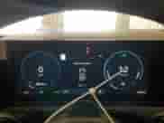 2025 Hyundai Santa Fe Calligraphy z VIN 5NMP5DG13SH047967, wystawiony jako Copart lot #62298855 z przebiegiem 2 068 mil mil oraz Szkoda całkowita • Salvage title. Historia ofert i sprzedaży dostępna na DreamBid. Obrazek 9.