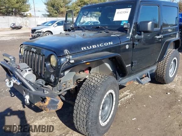2011 Jeep Wrangler Rubicon with VIN 1J4HA6D14BL508098, listed as a IAAI auction lot 41423284 with 49,840 mi miles and . Bid and sale history available at DreamBid. Image 18.