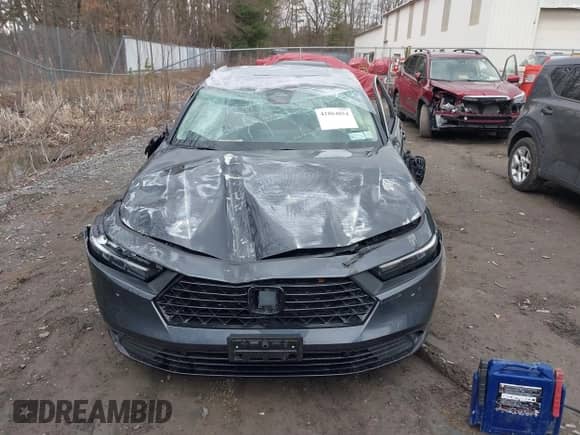 2024 Honda Accord EX-L z VIN 1HGCY2F63RA027845, wystawiony jako IAAI lot #41864854 z przebiegiem Nie podano mil oraz . Historia ofert i sprzedaży dostępna na DreamBid. Obrazek 6.