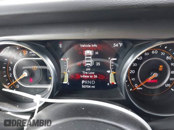 2022 Jeep Wrangler Unlimited Sport S с VIN 1C4HJXDG6NW180234, выставлен на аукционе IAAI как лот 41908743 с пробегом 50 704 миль миль и . История ставок и продаж доступна на DreamBid. Изображение 7.