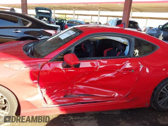 2013 Scion FR-S с VIN JF1ZNAA15D1712547, выставлен на аукционе IAAI как лот 43183148 с пробегом 107 739 миль миль и . История ставок и продаж доступна на DreamBid. Изображение 14.