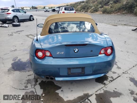 2005 BMW Z4 3.0i с VIN 4USBT53515LT28936, выставлен на аукционе Copart как лот 66675925 с пробегом 131 776 миль миль и Списание • Salvage title. История ставок и продаж доступна на DreamBid. Изображение 6.