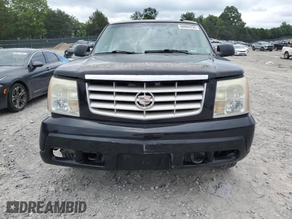 2003 Cadillac Escalade with VIN 1GYEK63N73R207201, listed as a Copart auction lot 60664235 with 237,318 mi miles and Clean title. Bid and sale history available at DreamBid. Image 5.
